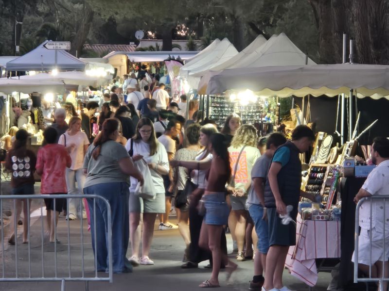 Les Marchés Nocturnes